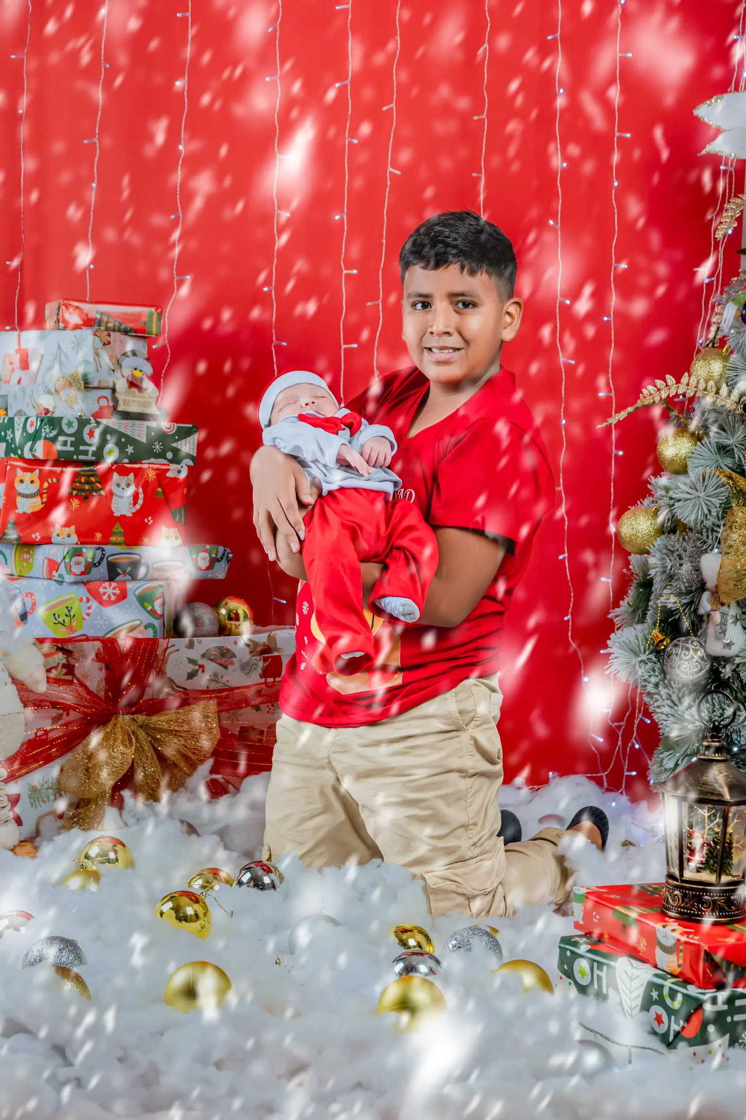 Retrato de niño realizado en una sesión navideña anterior de Foráneo Black
